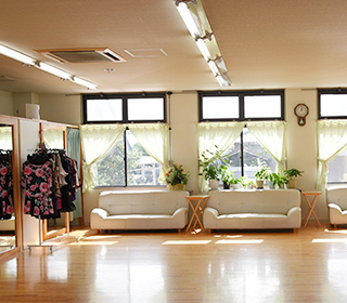 長野県長野市の社交ダンス衣装通販サイト GRACE（グレース）