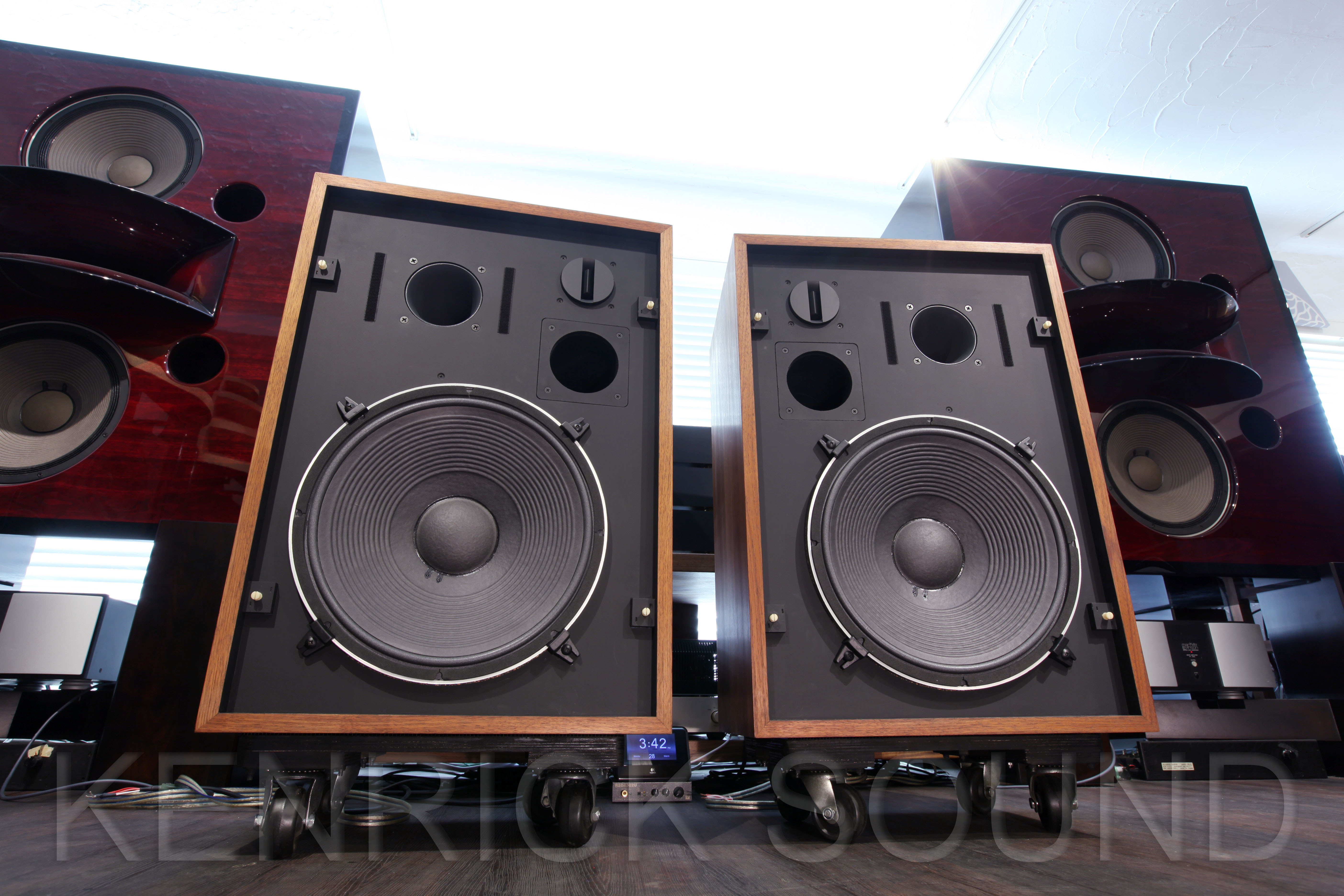 JBL 4333B 進工舎箱 弾むような低域が魅力 3wayモニターお勧め品