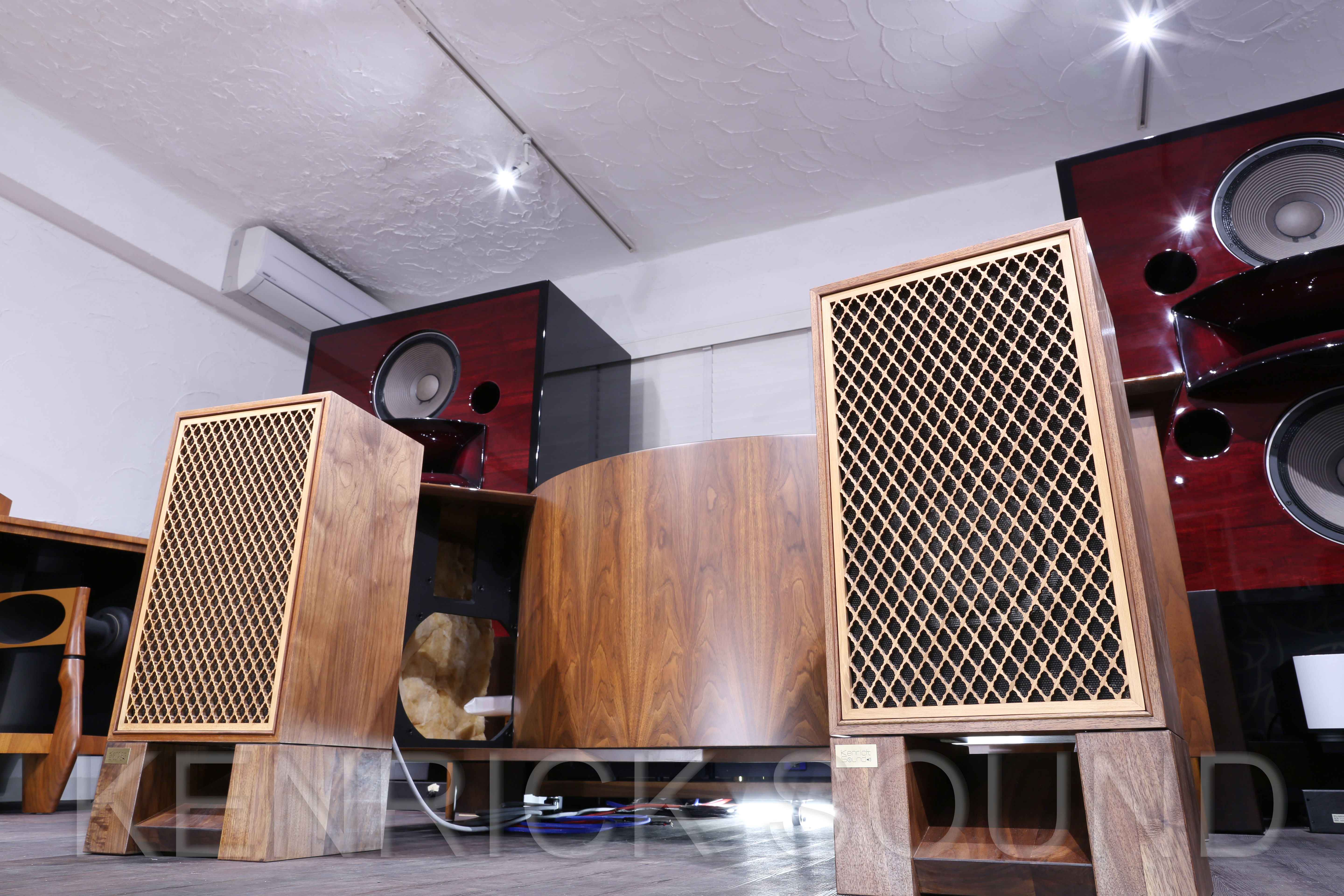 JBL SANSUI SP-LE8T 高耐久セーム革エッジ採用アルニコスピーカー