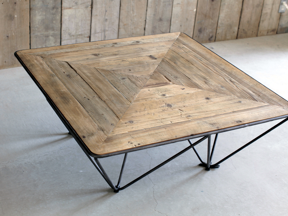 Crith クリス・コーヒーテーブル