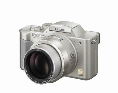News：光学12倍ズームなら、ここまで撮れる――LUMIX DMC-FZ1レビュー
