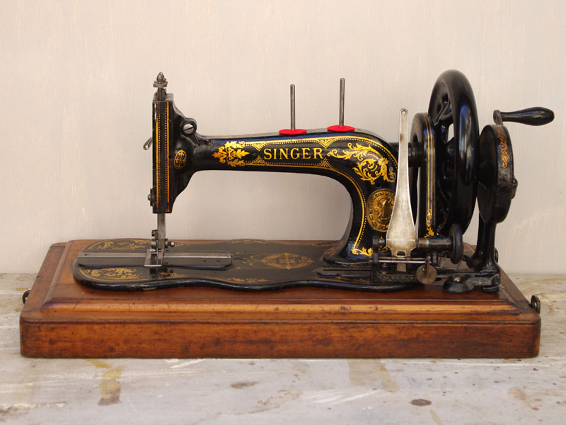 これで本当に削除❣️ヴィンテージ シンガーミシン これで本当に削除