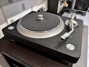 Analog Turntable