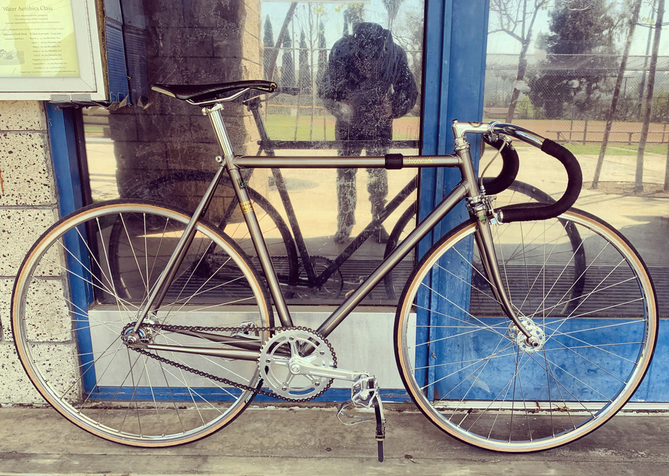 2009 SE Premium Ale - Pedal Room