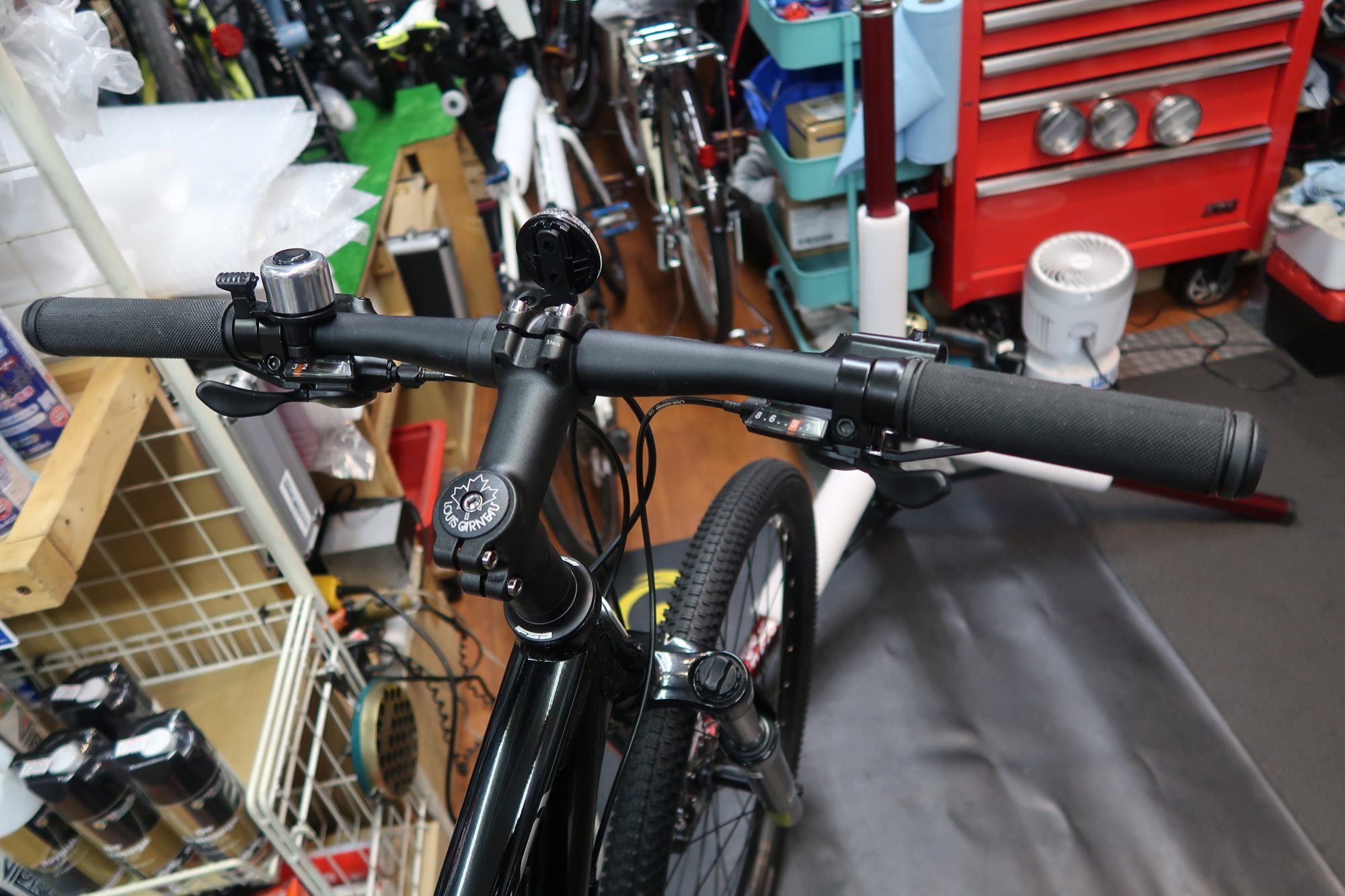 LOUISGARNEAU(ルイガノ) GRIND9.0 サイクルショップ金太郎