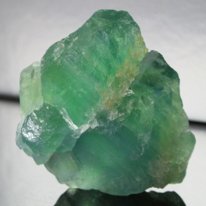 ALLSALE☆雪をかぶったような淡いグリーンフローライト原石クラスター