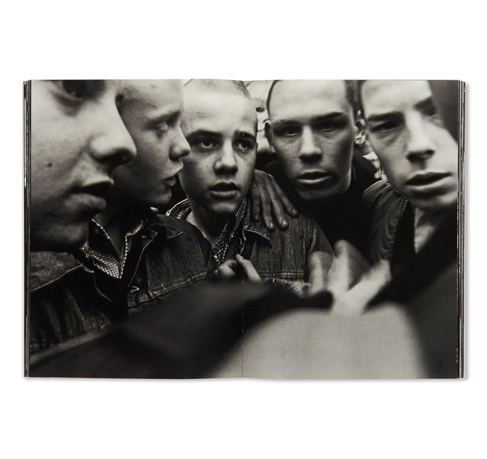 WE HAVE NO PLACE TO BE: 1980-1982 / 俺たちどこにもいられない 1980