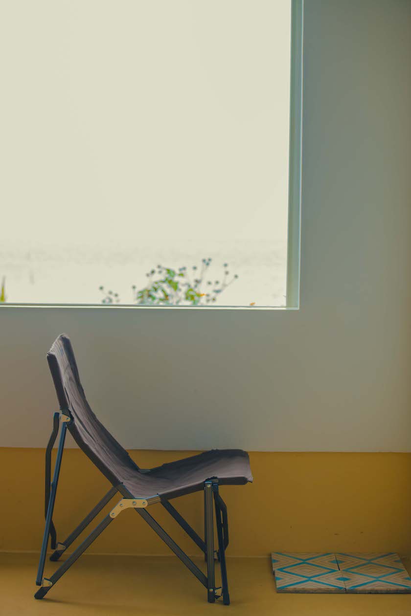 コールマンの名作チェアが、コティ別注でタフ＆スタイリッシュに復刻