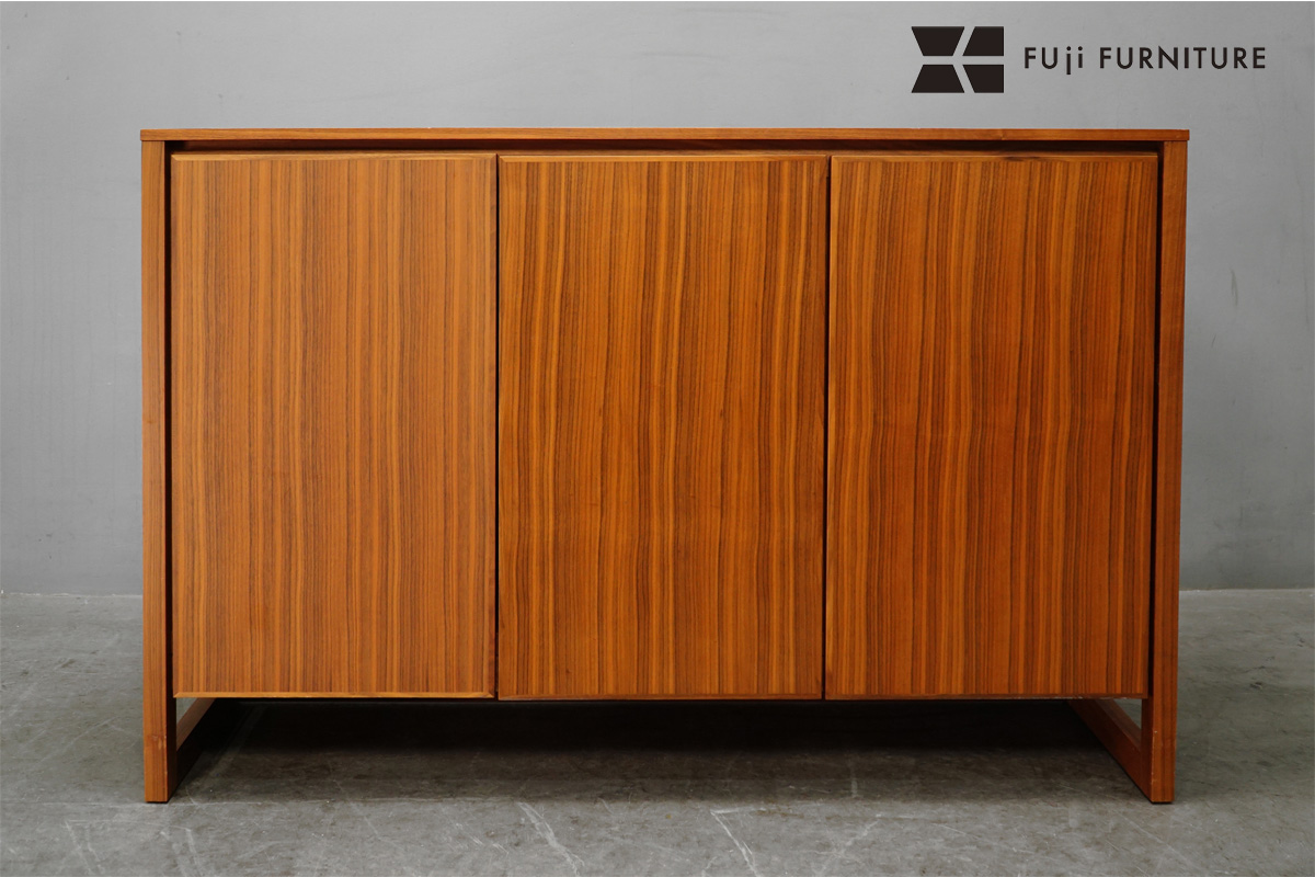 LYNN HOLLYN リンホーリン□サイドボード□エレガント家具買取専門