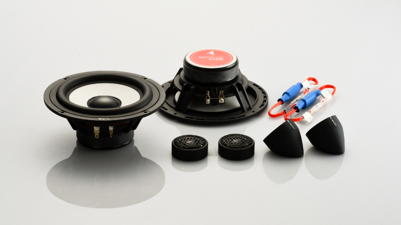 PRODUCTS | BEWITH | 高級カーオーディオメーカーBEWITH－ビーウィズ－