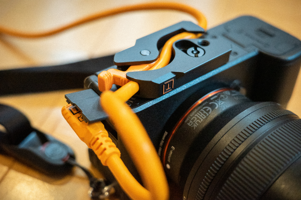 注目製品] テザーツールズ – 「テザーガードレバーロック&9.4mケーブル