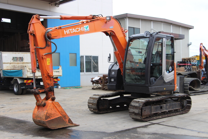 中古油圧ショベル 日立建機 ZX75US-3 配管機仕様 エルピダあおば