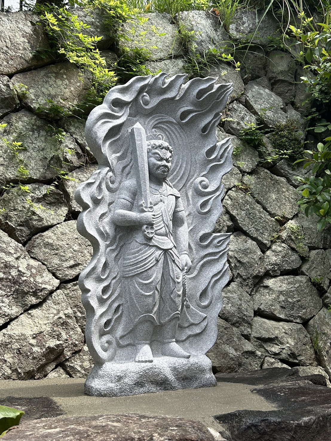 不動明王像【奈良県】｜福田石材店 大阪 柏原市 藤井寺市 三郷町