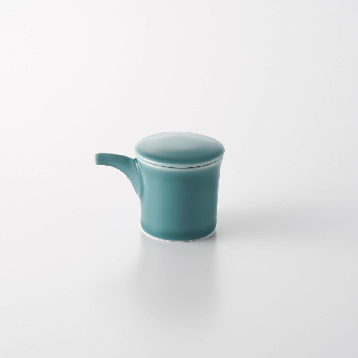 シャオ ミニしょうゆさし 青磁 | 白山陶器直営オンラインストア