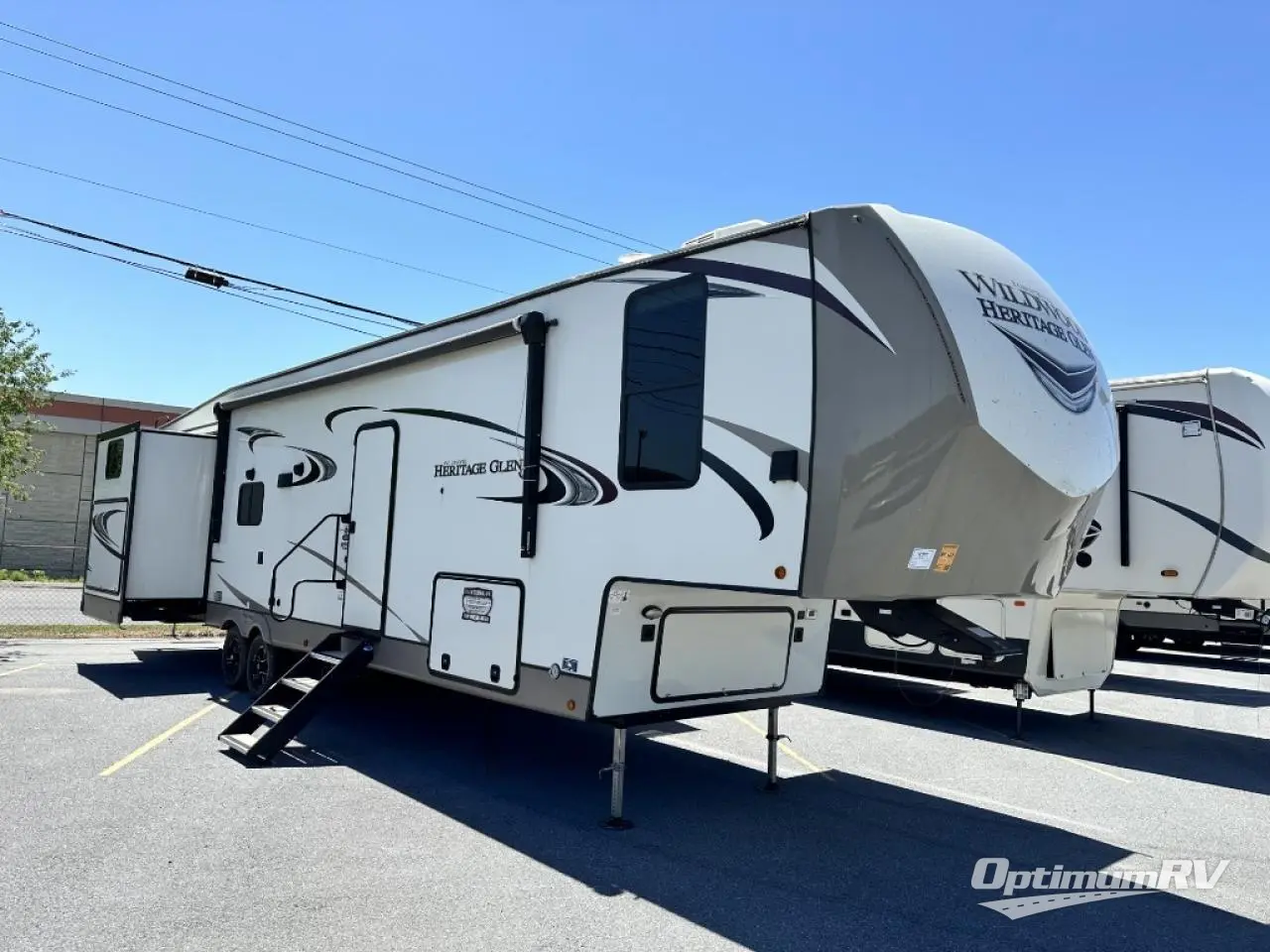 SOLD! - Used 2021 Forest River Wildwood Heritage Glen 356QB Fifth