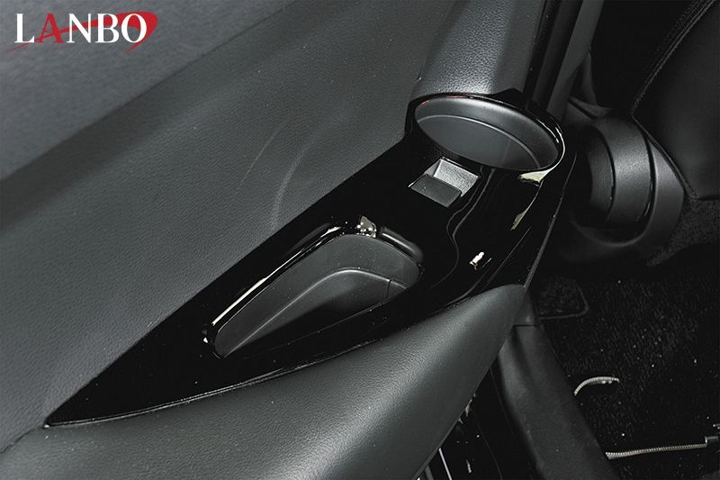 LANBO ドアスイッチパネル 4ピースセット カローラクロス［ZVG/ZSG10系］