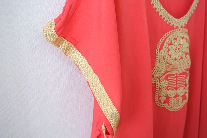 モロッコ民族衣装（レディースサイズ / サーモンピンク）カフタン