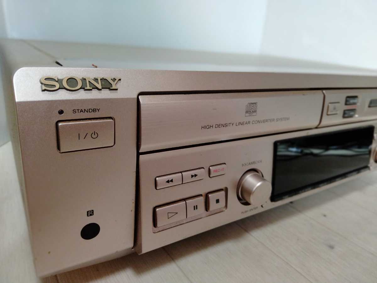 Sony MXD-D3 [MiniDisc Wiki]