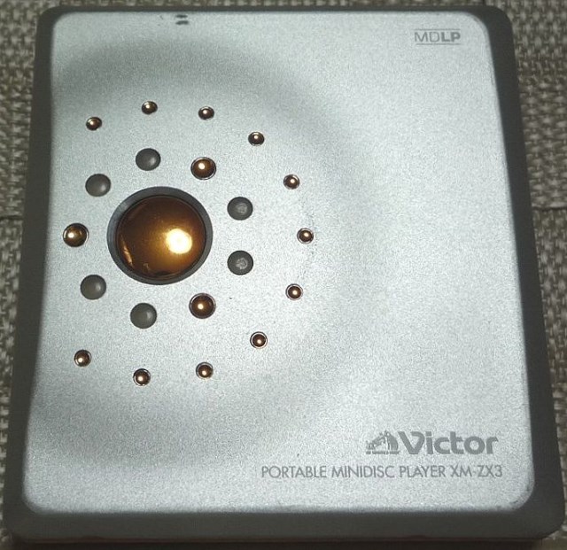 Victor XM-ZX3 [MiniDisc Wiki]