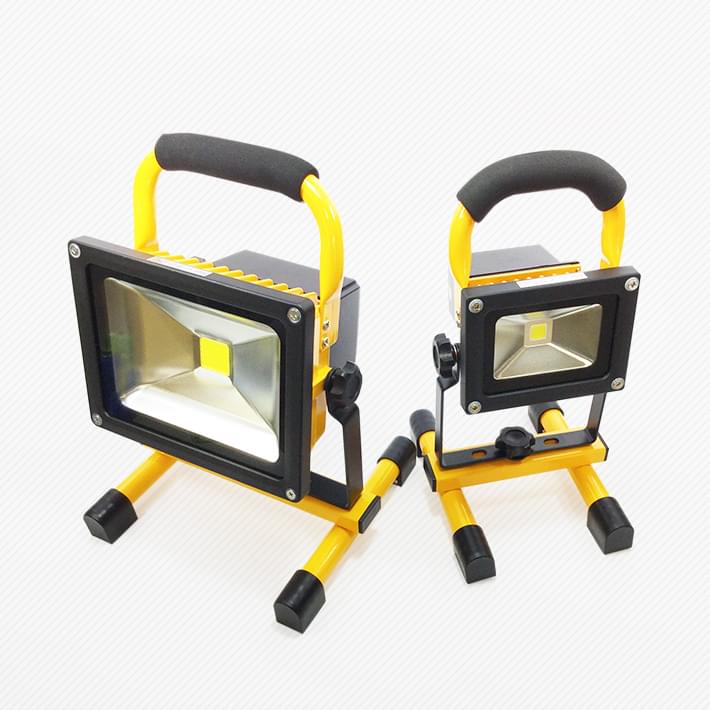 業務用や個人用の電池（充電池・充電器）・LED投光器｜NEXcell（ネクセル）