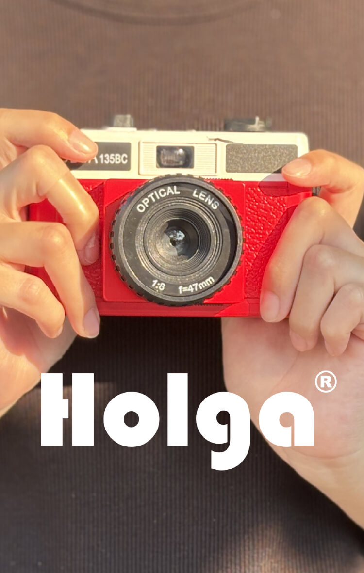 Holga（ホルガ）クラシックでカラフルなトイカメラのブランドです