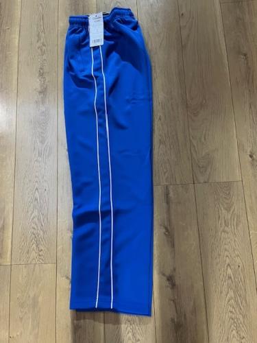 スクール用品通販 サカイ / WUNDOUパイピングト-レニンパンツ ブルー