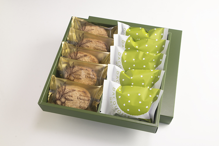 抹茶のダックワーズ | 銘菓「青い森」のジークフリート [ Siegfried