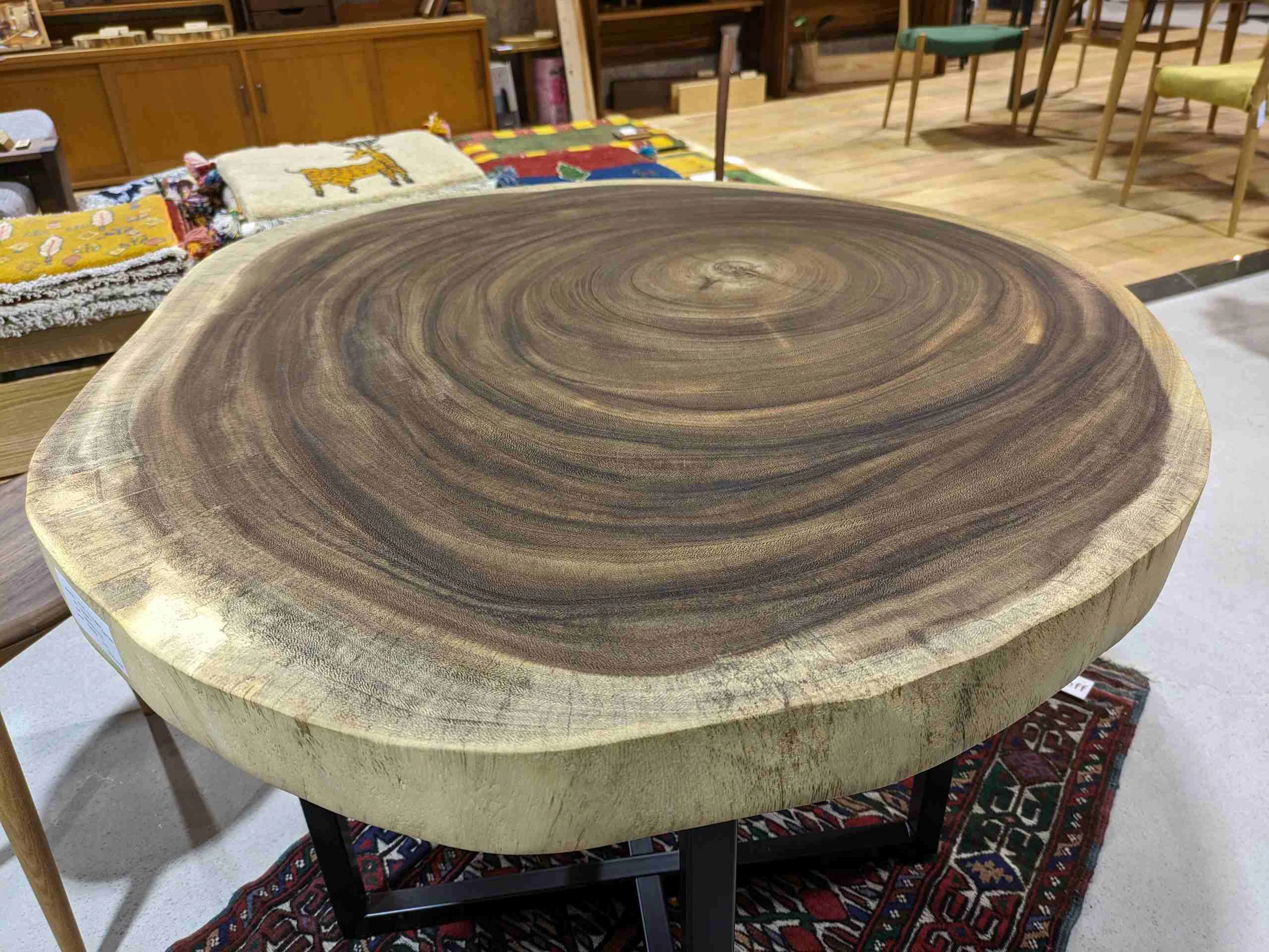 モンキーポッド輪切り ウレタン | table-top | products | 一枚板