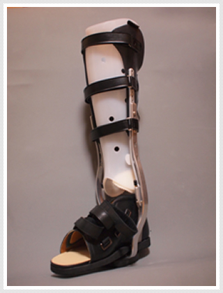 装具｜鈴木義肢装具｜大阪