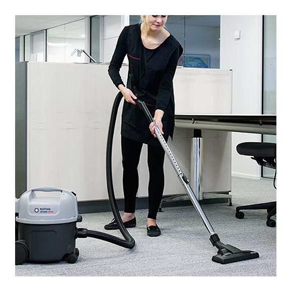 ニルフィスク・アドバンス VP300 ECO - 省エネ・シンプル設計