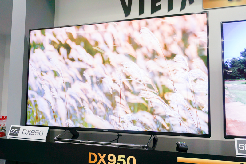 パナソニック、エリア制御の分割数を4倍にした最上位4K液晶テレビ