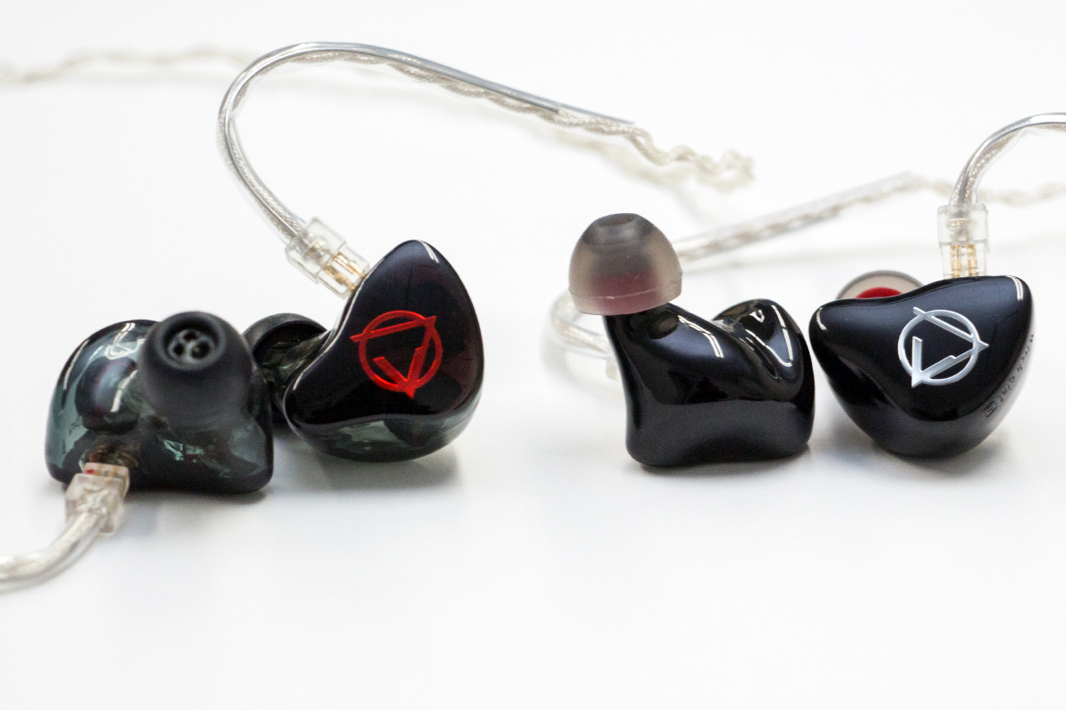 AROMA「Witch Girl Pro」&「Witch Girl S」レビュー～新しいブランド像