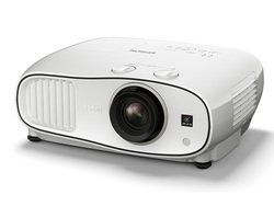 エプソン、画質と設置性を高めた液晶プロジェクター“dreamio”「EH