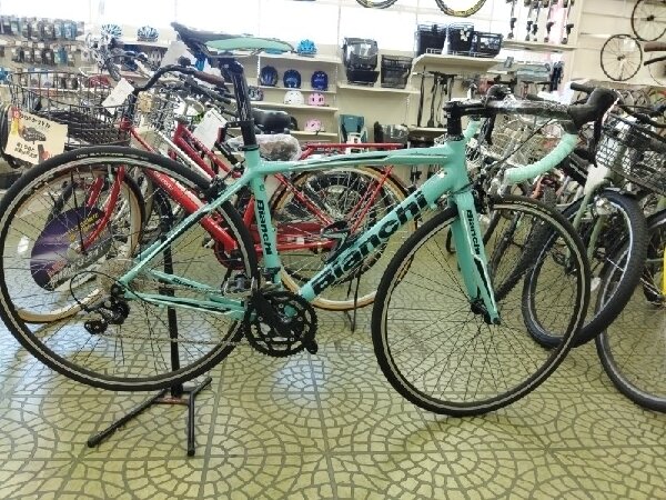 チェレステカラーが眩しい！ Bianchi VIA NIRONE7 SORA のご紹介です