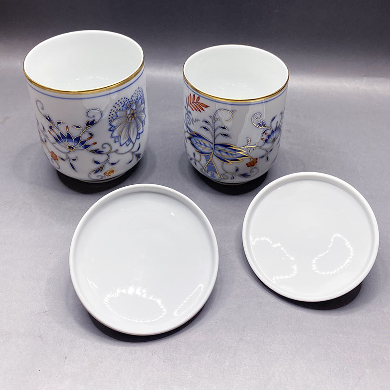 マイセン（Meissen） ブルーオニオン レッド＆ゴールド 夫婦蓋付湯呑
