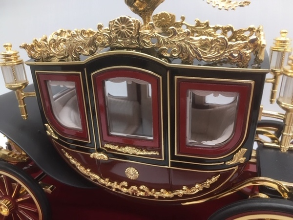 天皇陛下の御料馬車の模型を買取入荷！【三鷹店】｜2019年07月27日