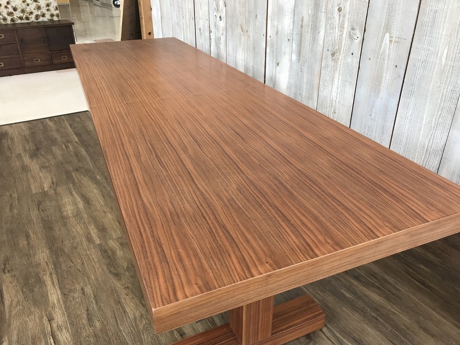 ACTUS（アクタス）】リビングでもダイニングでも使えるダイニング