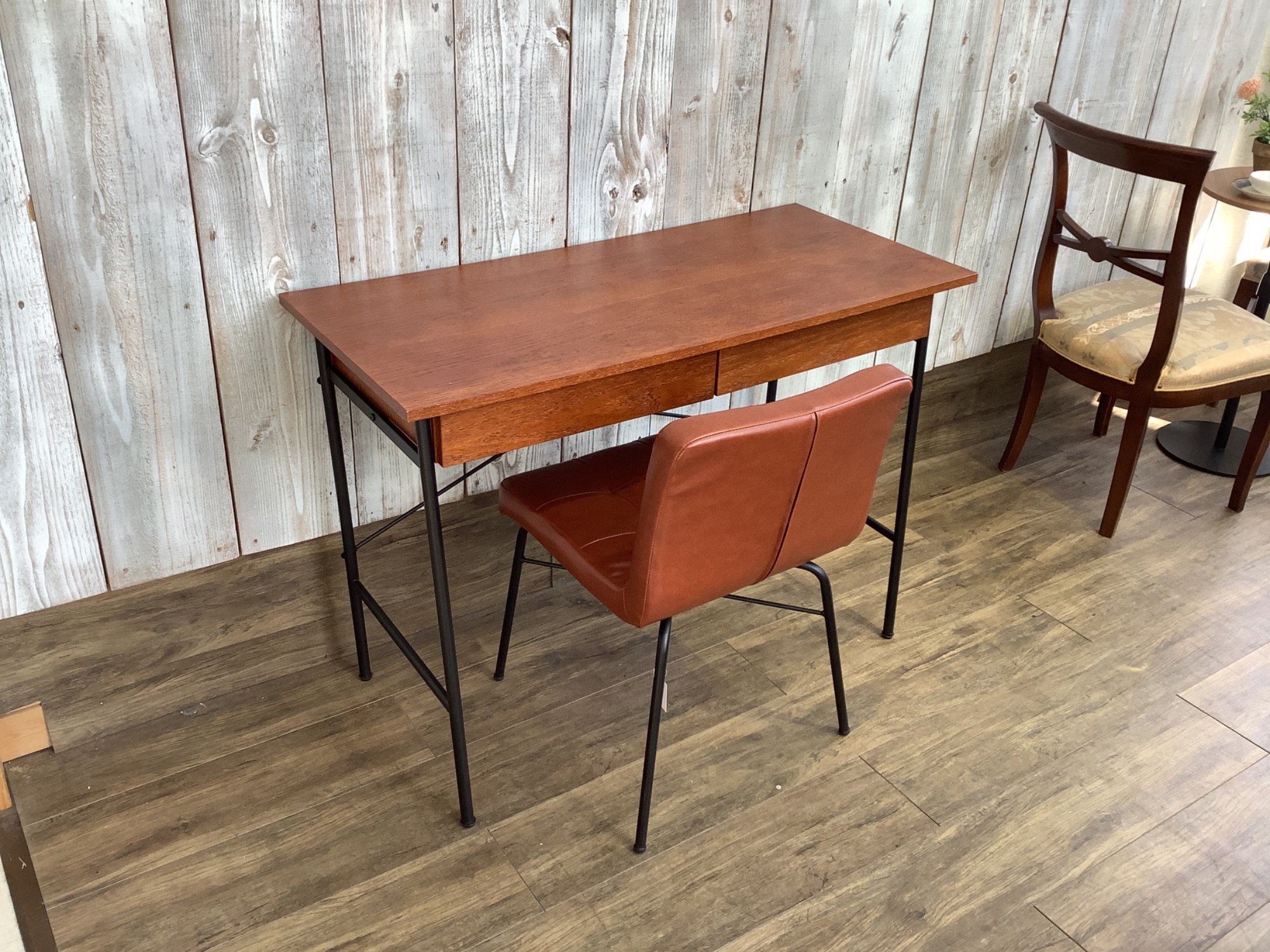 niko and（ニコアンド）】アメリカンビンテージのようなデザインの