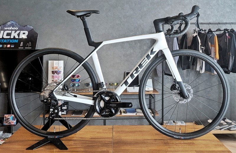 TREK】MADONE SL5 GEN8 入荷しました！ | サイクリング