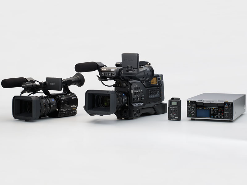 ソニー、1080/24p記録対応のレンズ交換式HDVカメラ