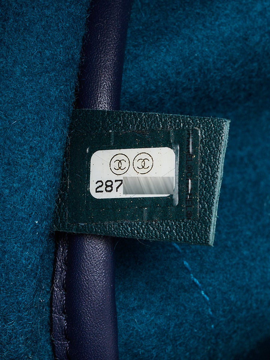 Chanel Blue/Green Wool Felt Large Deauville Tote Bag | Yoogi's Closet