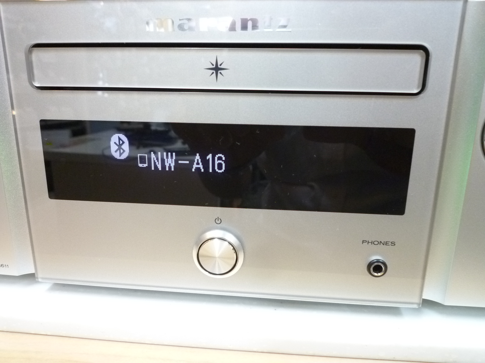 Marantzの新型CDレシーバー「M-CR611」を展示しました！オーディオ逸品