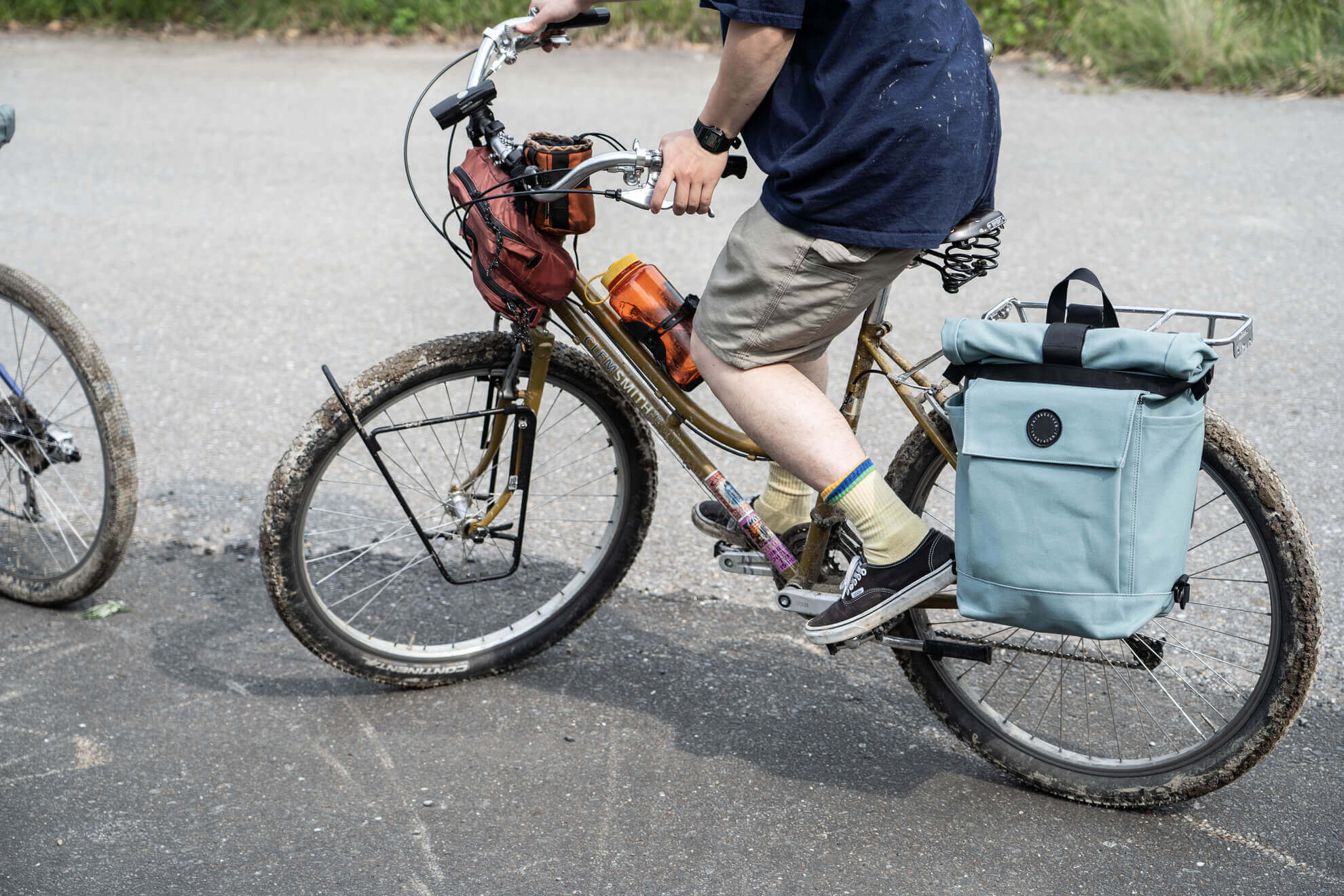 Pannier - FAIRWEATHER BIKE BAG CATALOG || BLUE LUG