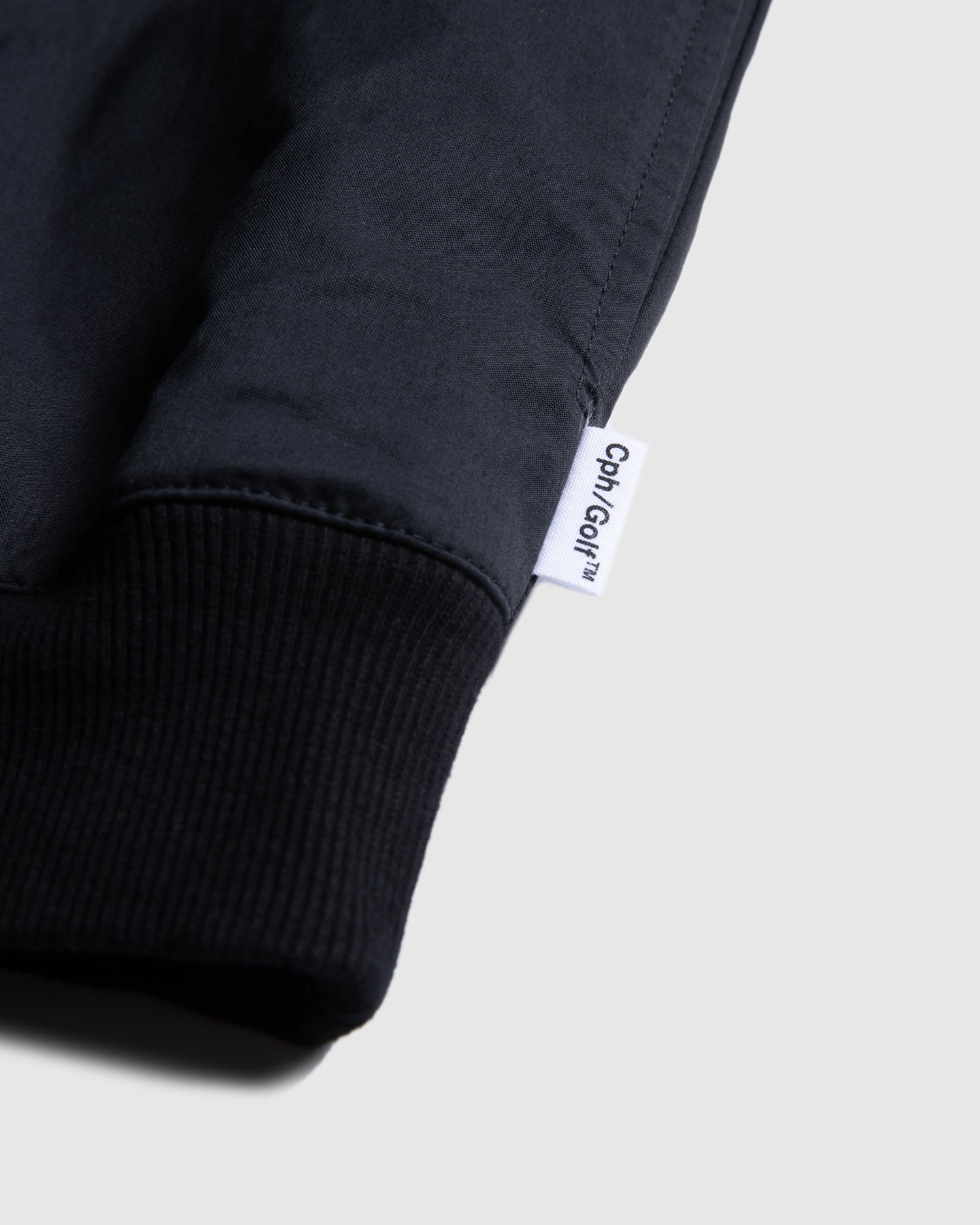 CLUB NYLON P/O JACKET - BLACK - – Cph/Golf™︎