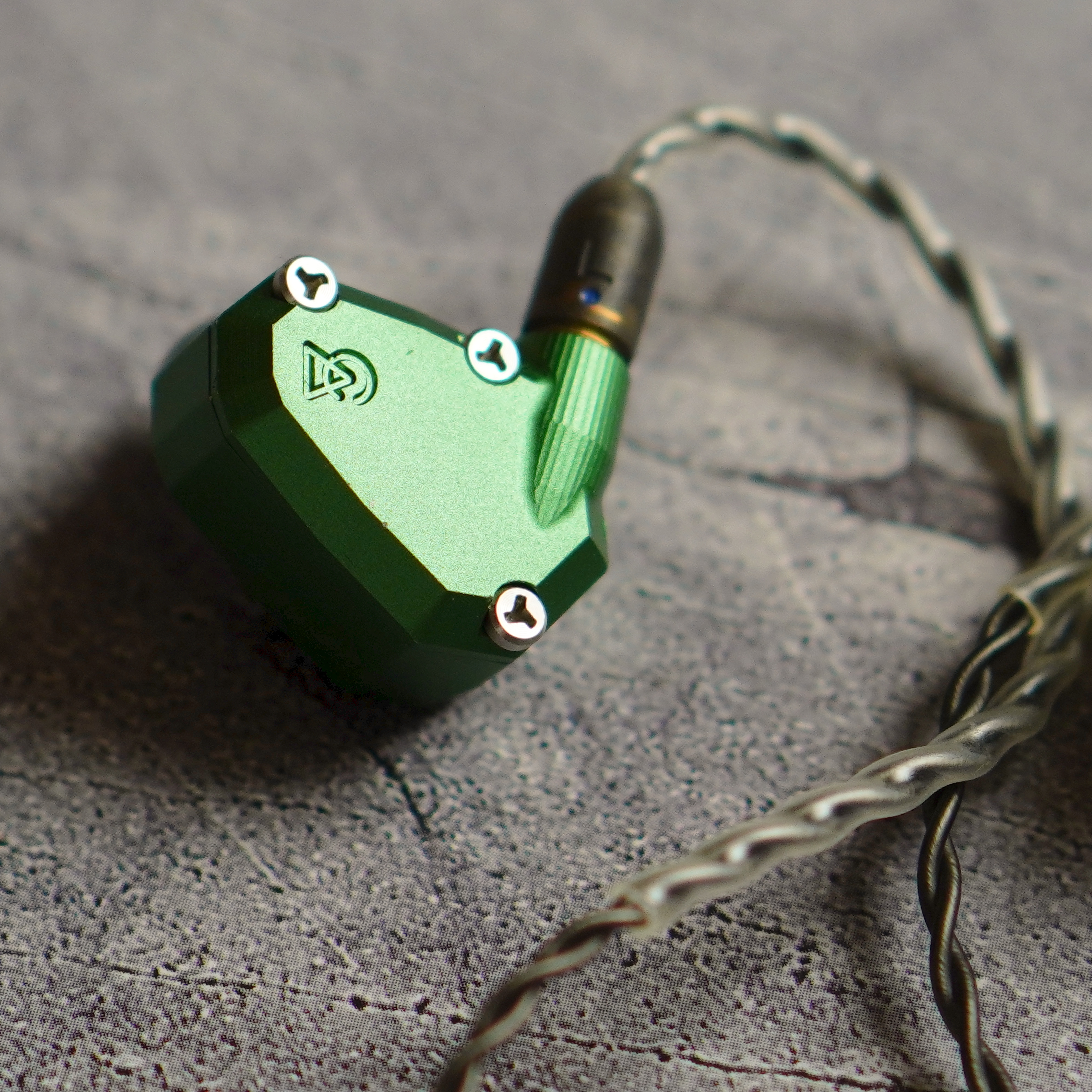 Campfire Audio Andromeda - Reviews | Headphone Reviews and