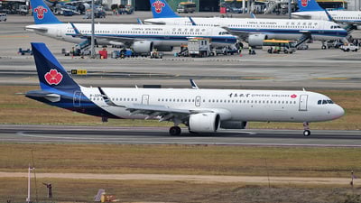 N686DA | Boeing 757-232 | Delta Air Lines | YANG WEI | JetPhotos