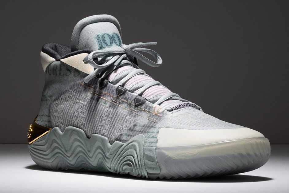 スニダンで購入可】3/20発売 New Balance KAWHI II New Money 