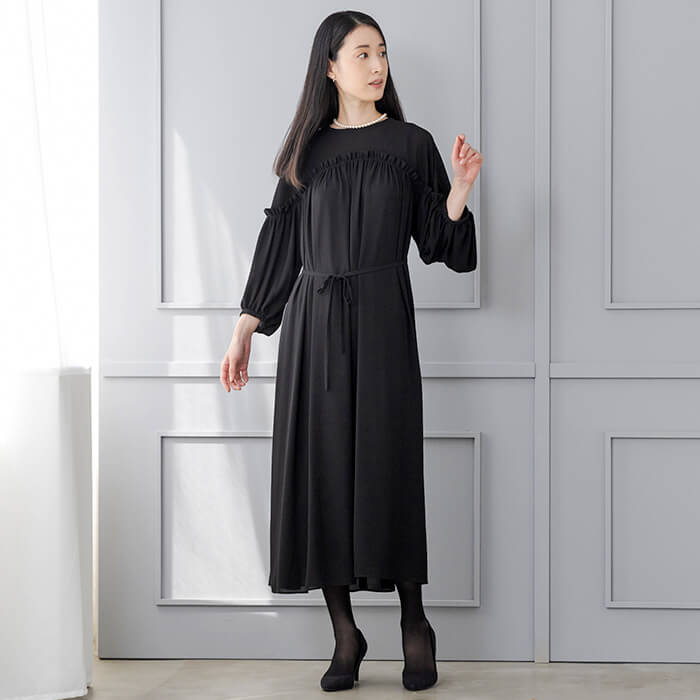 洗える｜たっぷりギャザーのワンピース M・ブラック｜東京ソワール