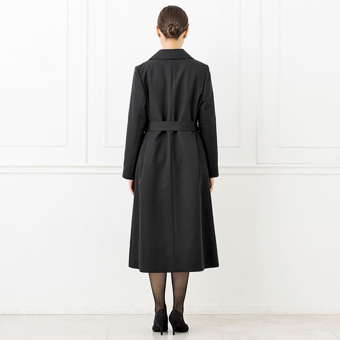シャンタン素材のテーラードカラーコート 13号・ブラック｜東京