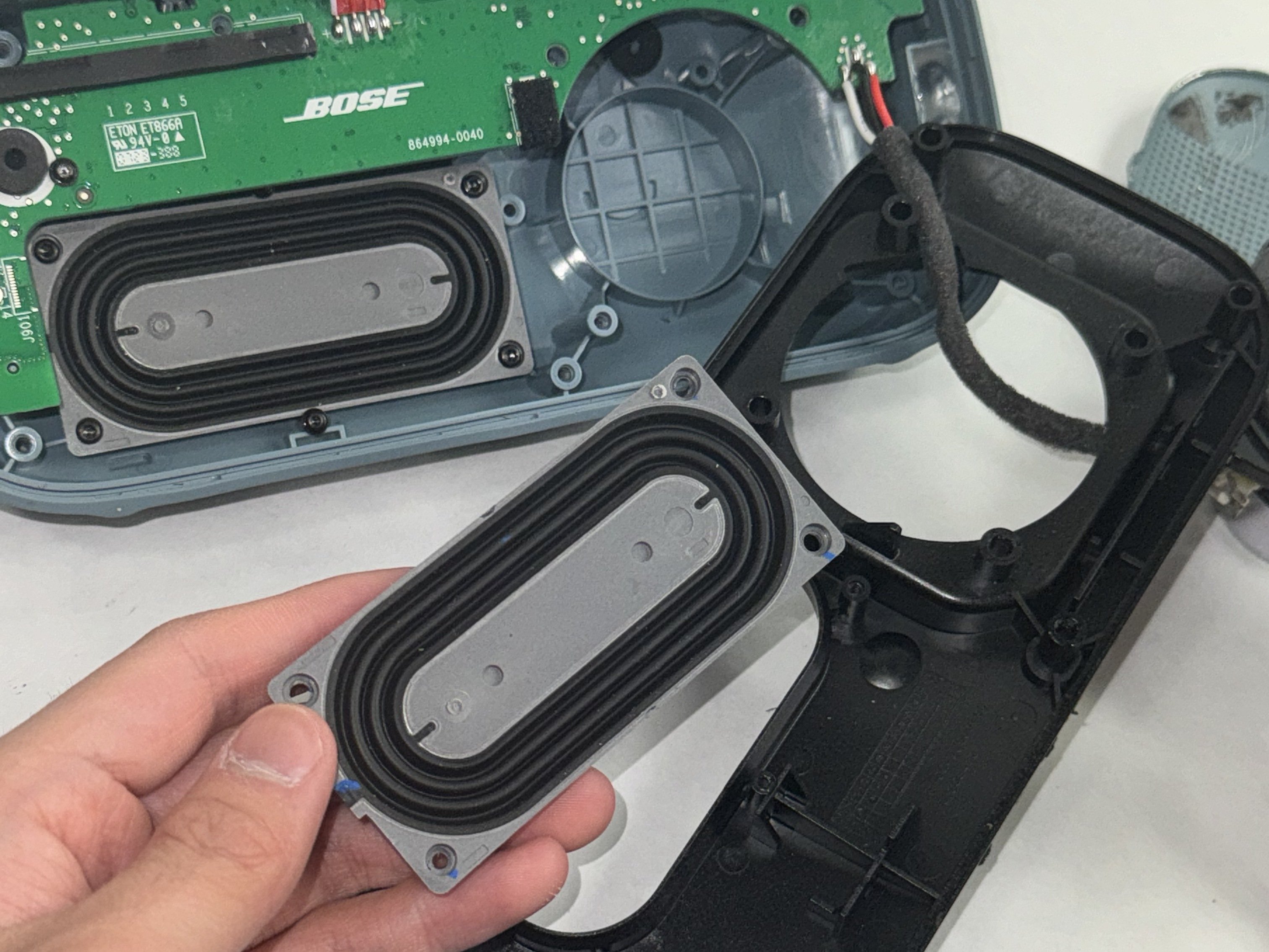 Bose Soundlink Flex Radiator Replacement - iFixit Repair Guide